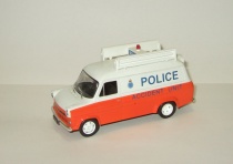  Ford Transit MkI Metropolitan Police GB IXO    1:43