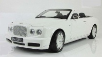 Бентли Bentley Azure 2006 Белый (аналог Роллс Ройс Rolls Royce Corniche) Minichamps 1:18 100139502