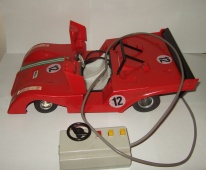 игрушка модель Феррари Ferrari 312 PB 1971 Сделано в ГДР (модели около 40 лет) 1:12 в Родной коробке